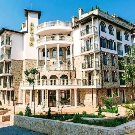 в затворен комплекс артур гр влас Sveti Vlas