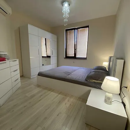 в затворен комплекс артур гр влас * スヴェティ・ヴラス