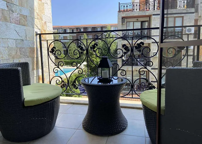 Apartamento в затворен комплекс артур гр влас *